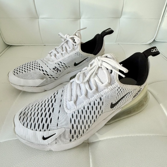 Nike Air Max 270 White/Black - Size 9.5 W’s - Picture 7 of 11